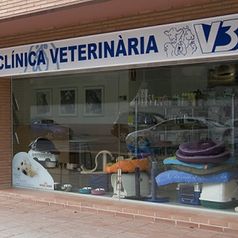 Clínica Veterinaria V3 Lleida Fachada clínica veterinaria
